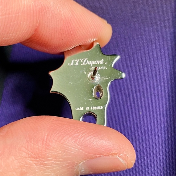 S.T. Dupont Paris Wolf Head Palladium Lapel Pin Made in France with Box - Picture 7 of 13